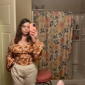 Meet your Posher, Brooke